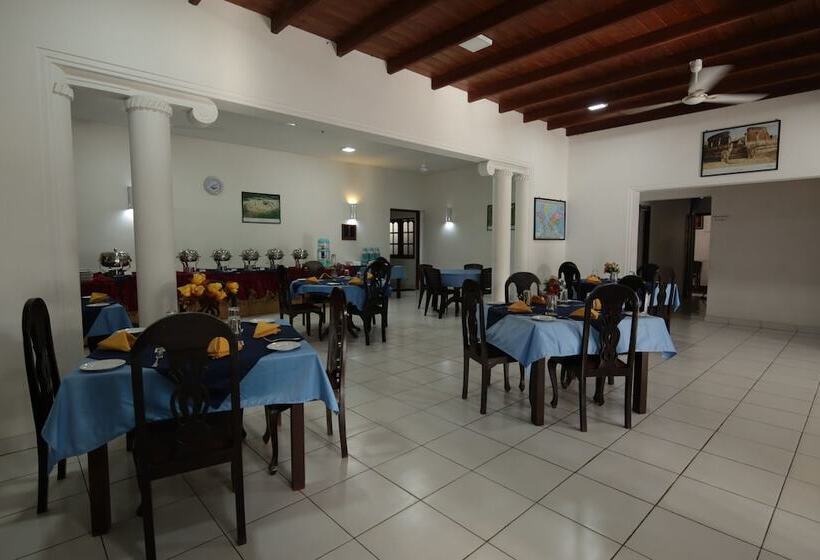 פנסיון Ocean Of Life Ayurvedic Resort