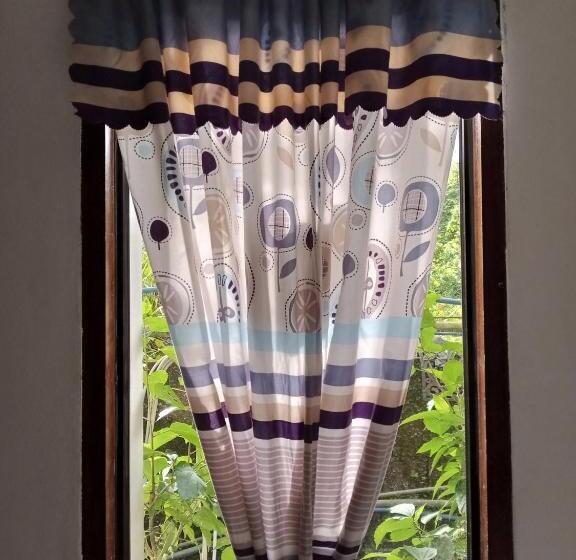 Bed and Breakfast Raje Residence