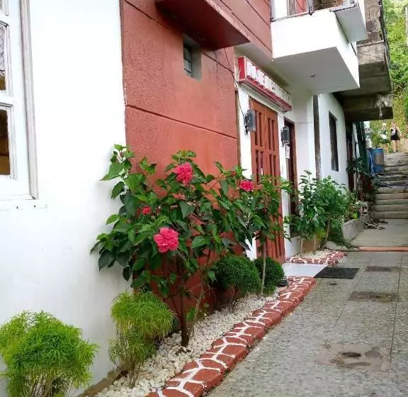 Aamiaismajoitus (B&B) Raje Residence