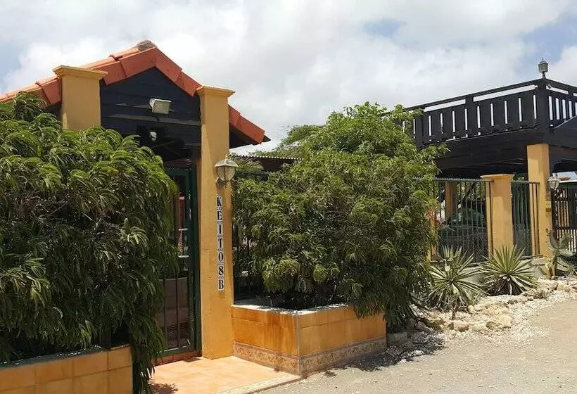 Brisas Studio Apartments