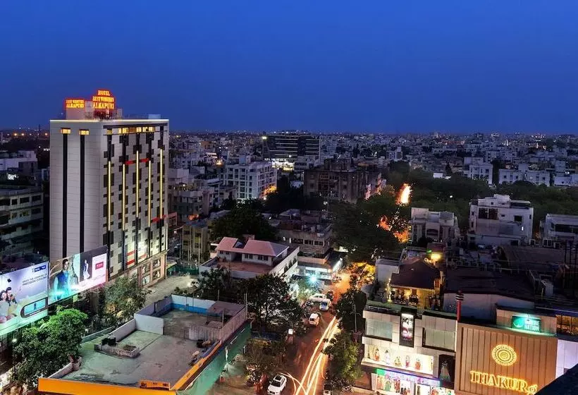 Hotelli Best Western Alkapuri, Vadodara