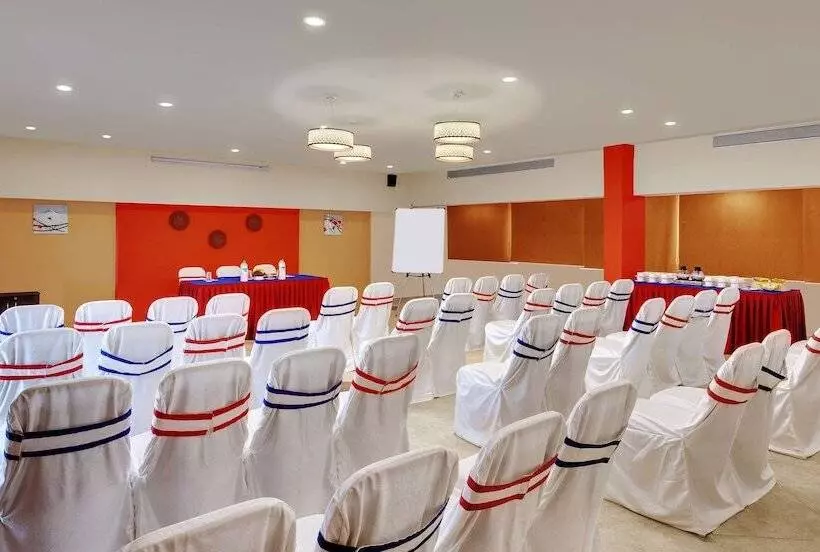 Hotelli Best Western Alkapuri, Vadodara