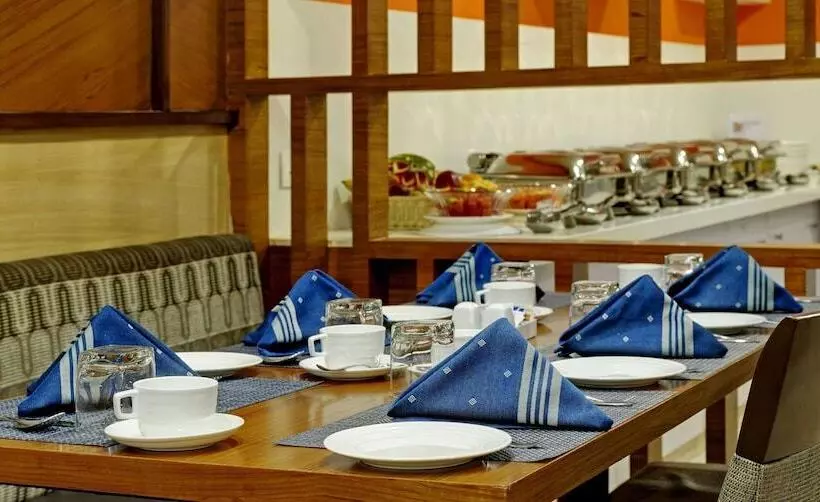 Hotelli Best Western Alkapuri, Vadodara