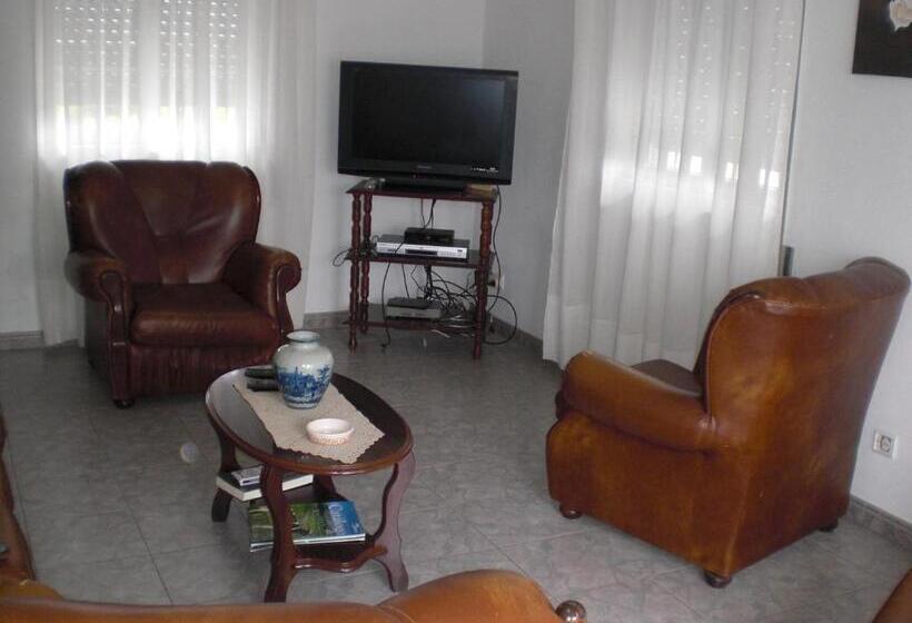 Отель Branco Ii