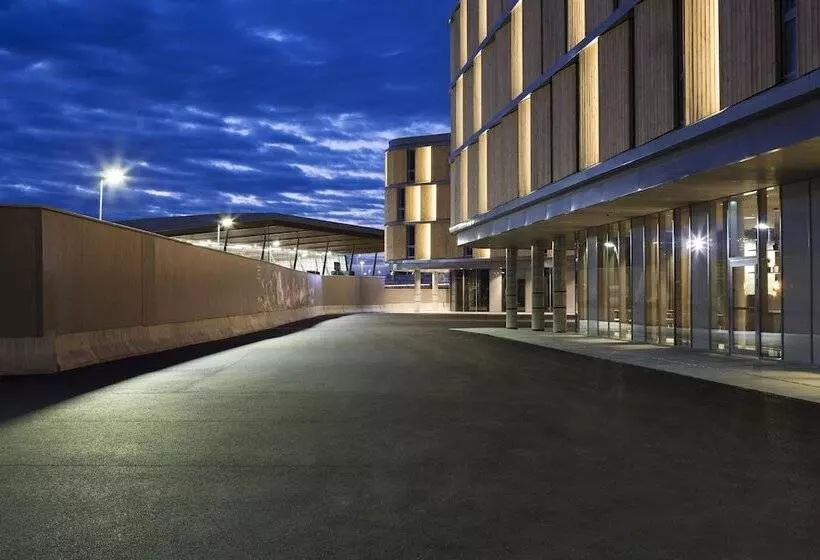 Comfort Hotel Bergen Airport Terminal