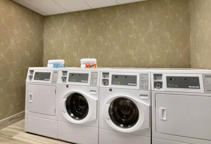 ホテル Hilton Garden Inn Statesville