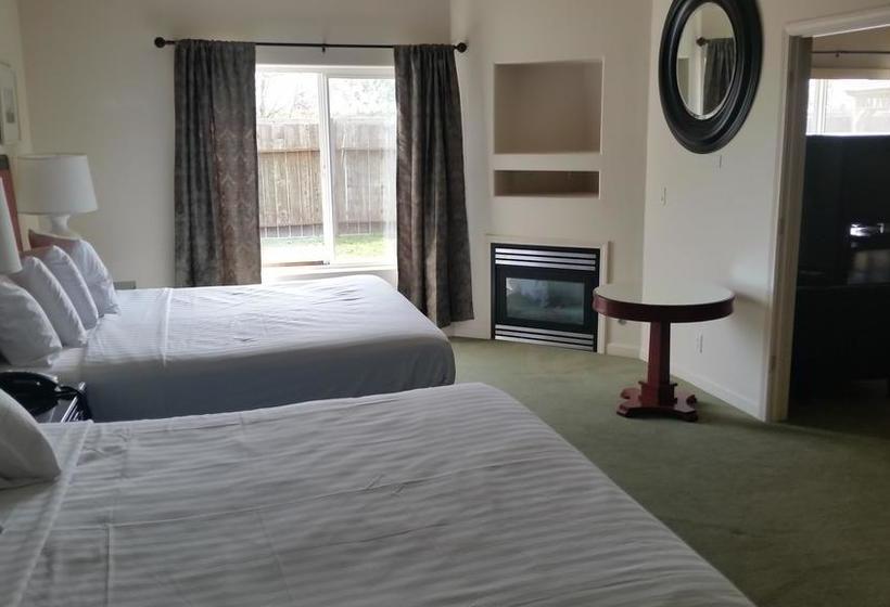 בית מלון כפרי Orca Inn Suites