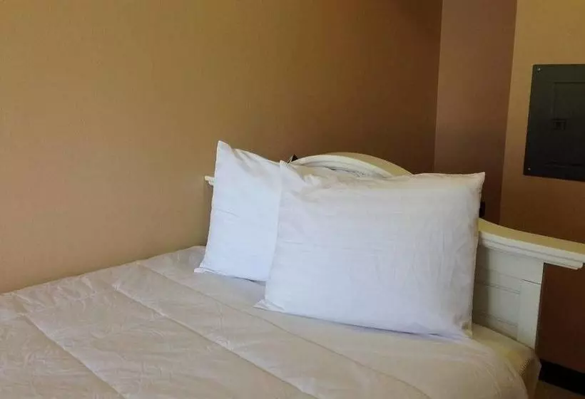 Hotelli Orca Inn Suites