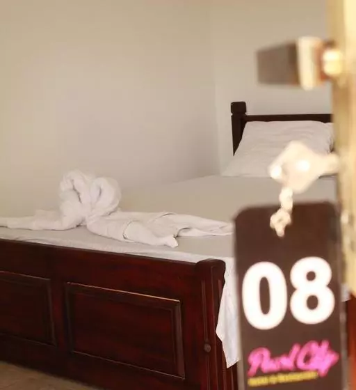Hotelli Pearl City