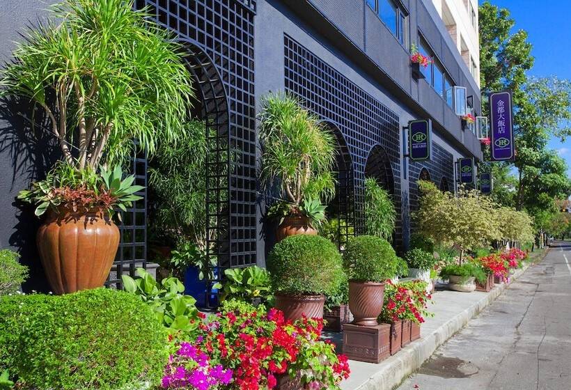 Chihpen Hotel Royal Kingdom