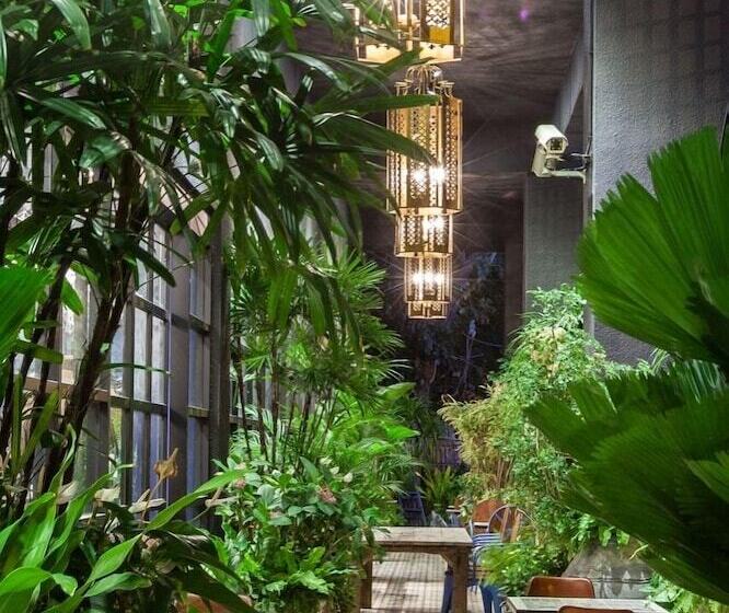 Chihpen Hotel Royal Kingdom