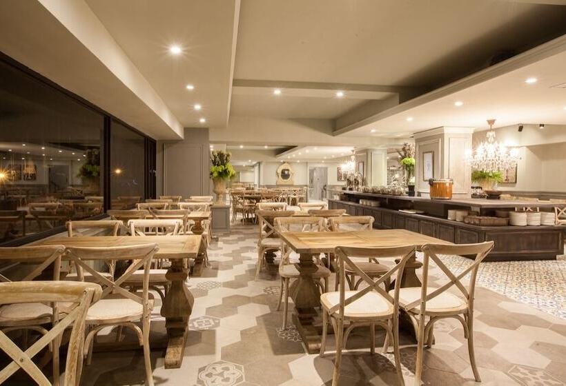 Chihpen Hotel Royal Kingdom