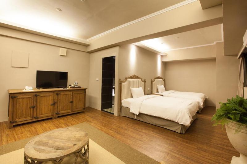 Chihpen Hotel Royal Kingdom