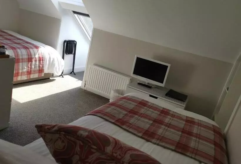 پانسیون Munro Guest House
