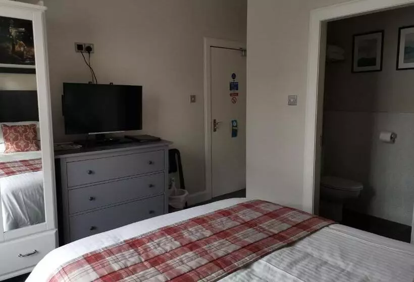 پانسیون Munro Guest House