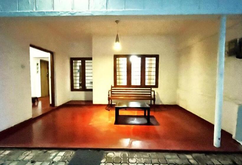 Пансион Pearl House