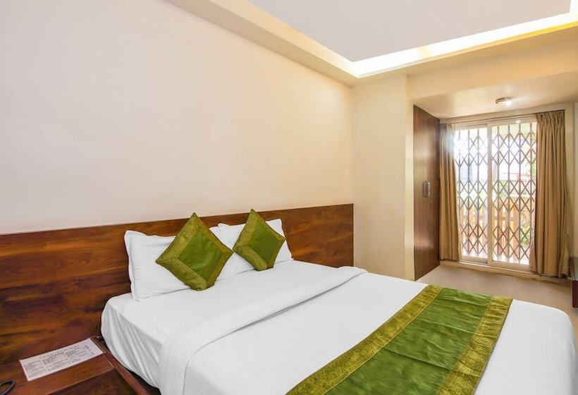 אתר נופש Treebo Swamini Niwas