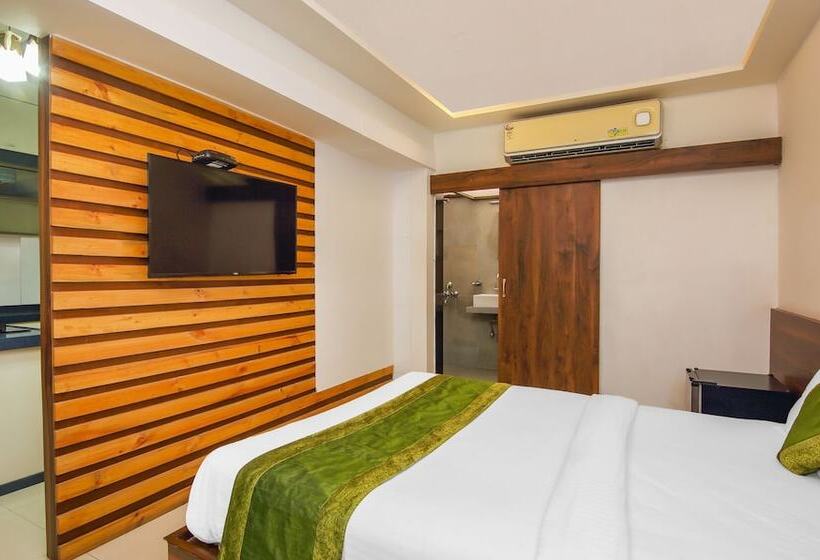 אתר נופש Treebo Swamini Niwas