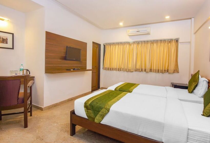 אתר נופש Treebo Swamini Niwas