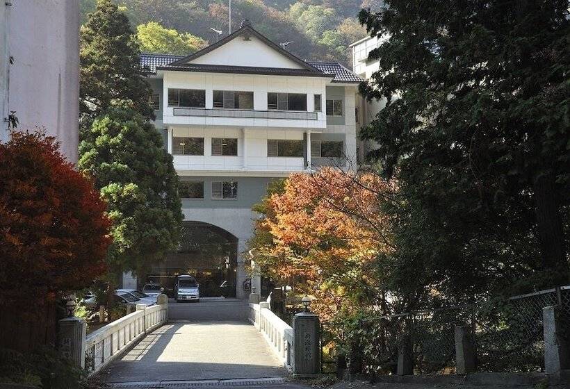 Рёкан Kutsurogijyuku Shintaki