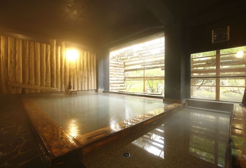 Рёкан Kutsurogijyuku Shintaki