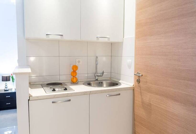 Split Allure Apartments