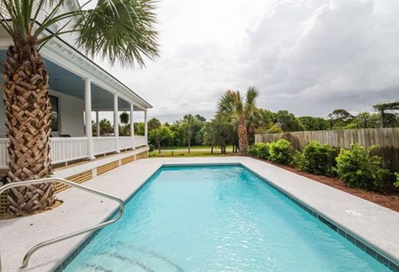 Surf Song Bed & Breakfast
