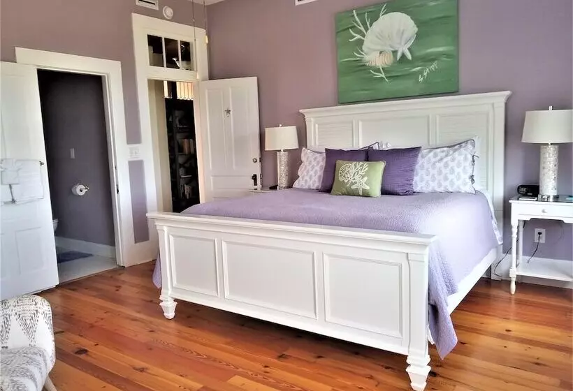 Surf Song Bed & Breakfast