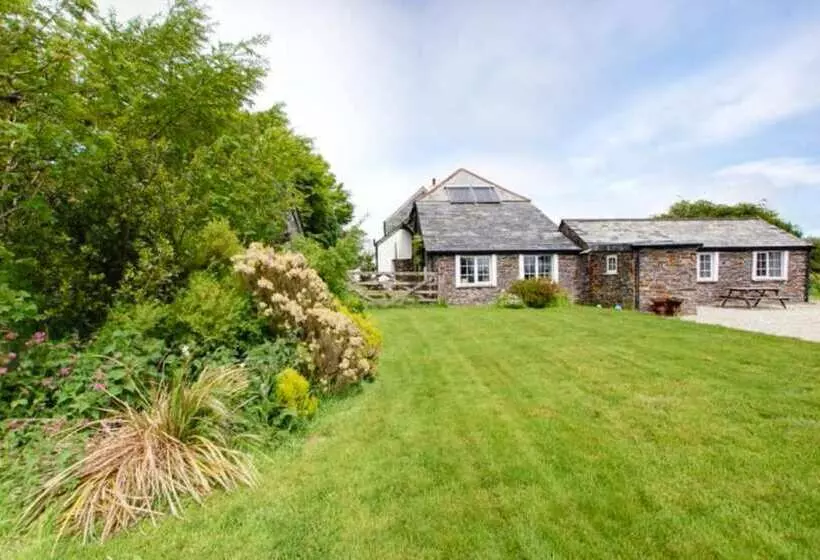 West Bowithick Cottages