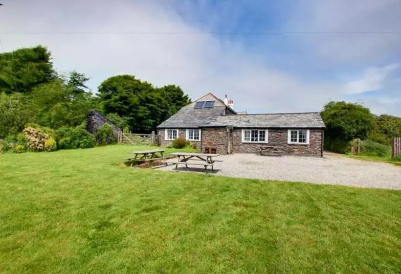 West Bowithick Cottages