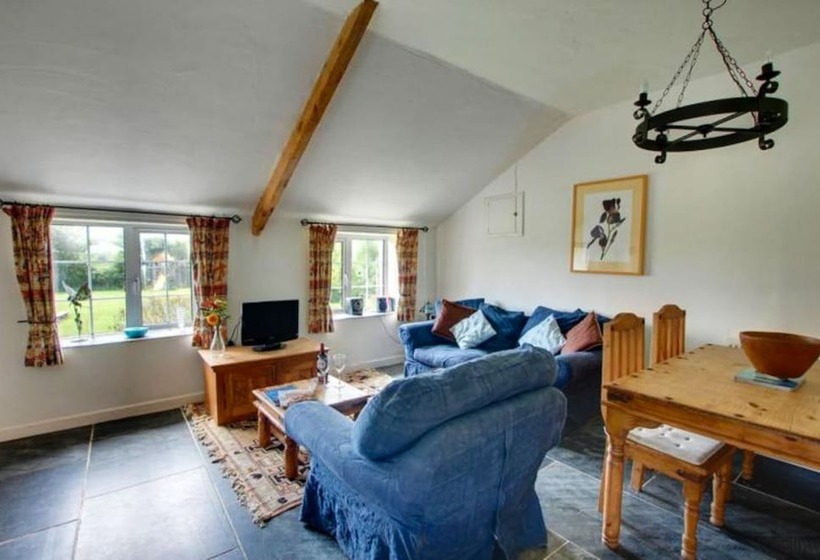 West Bowithick Cottages