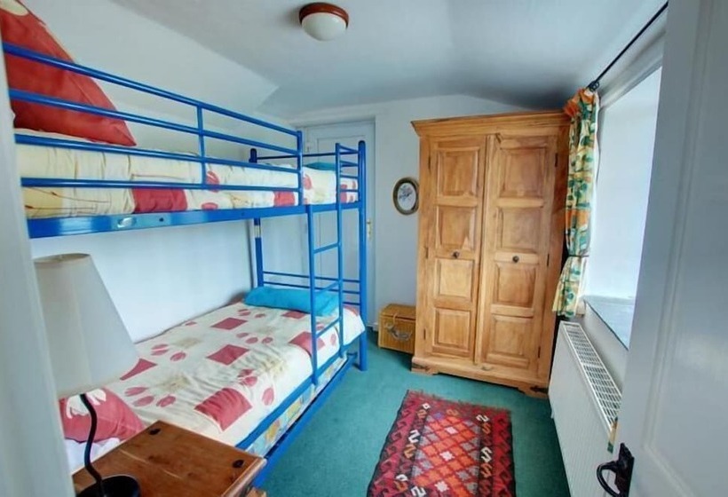 West Bowithick Cottages