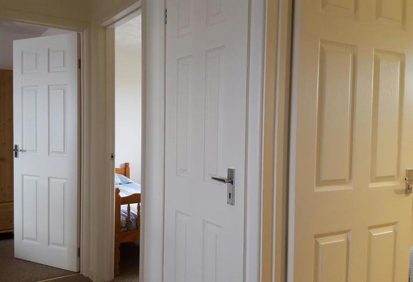 Nocleg ze śniadaniem A35 Pitstop