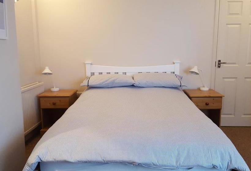 Nocleg ze śniadaniem A35 Pitstop