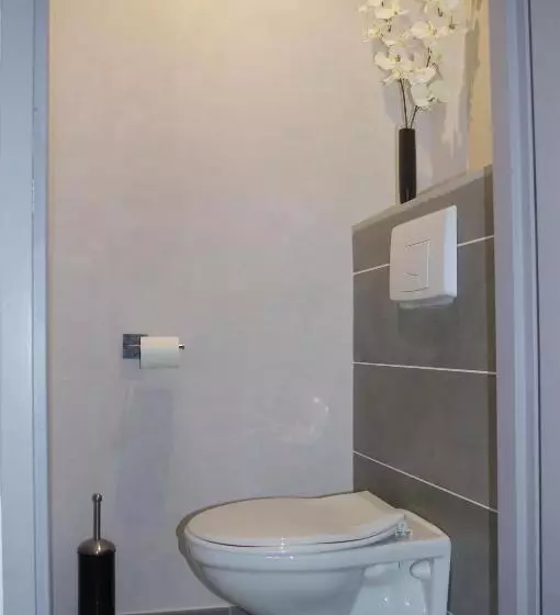 تختخواب و صبحانه Le Clos Des Oiseaux