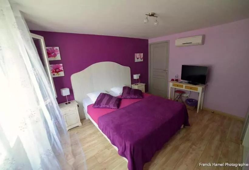 تختخواب و صبحانه Le Clos Des Oiseaux
