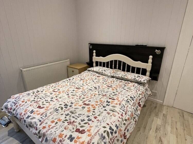 צימר OYO Queens Quarter