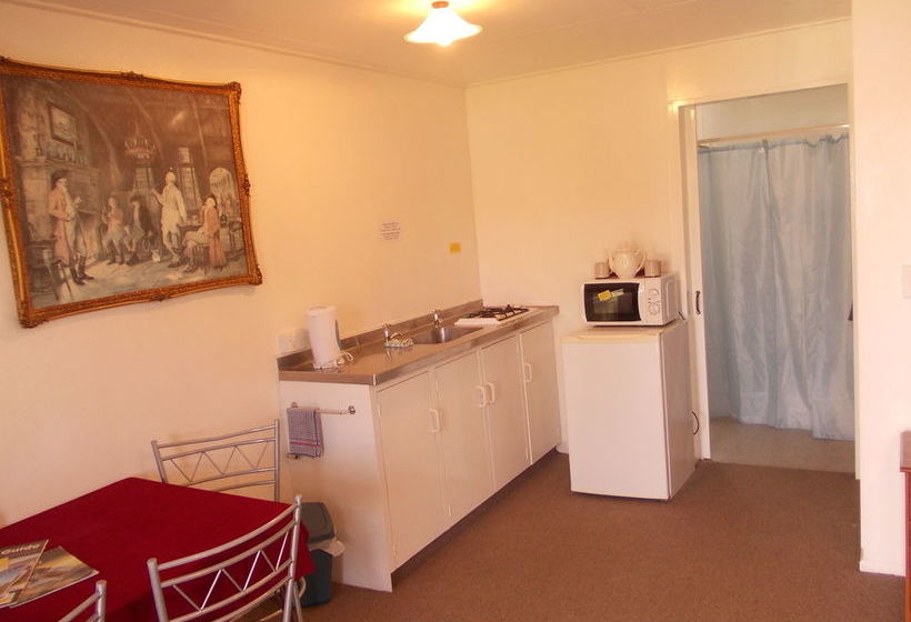 Bignell Street Motel