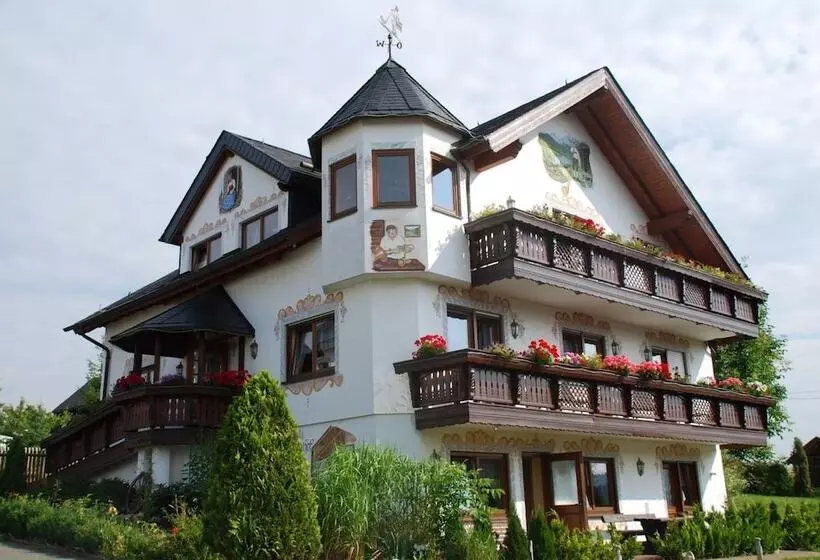 Hotelli Alpenhof