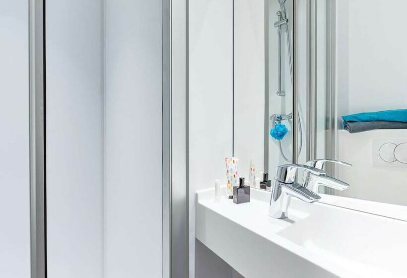 فندق F1 Dole Jura