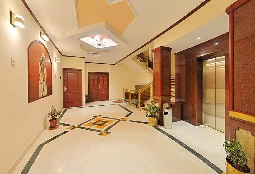 Hotelli Gnanam