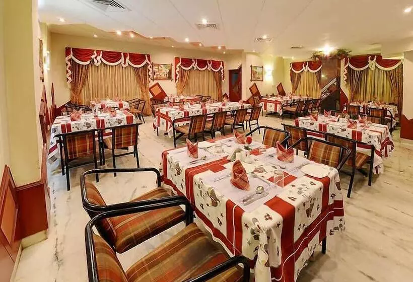 Hotelli Gnanam