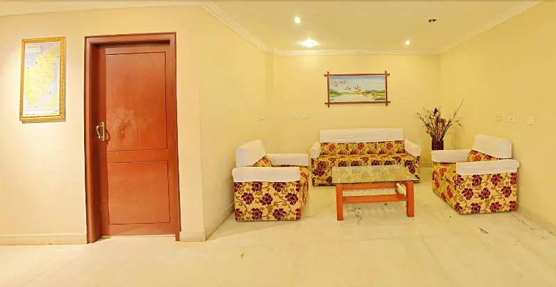Hotelli Gnanam