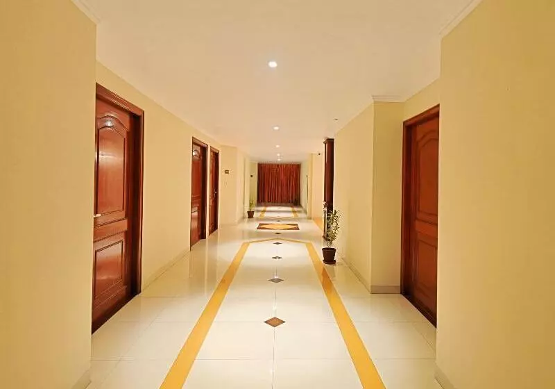 Hotelli Gnanam