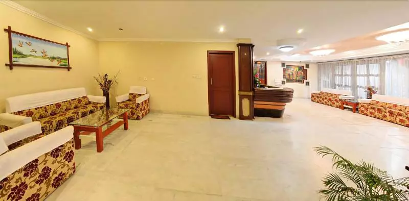 Hotelli Gnanam