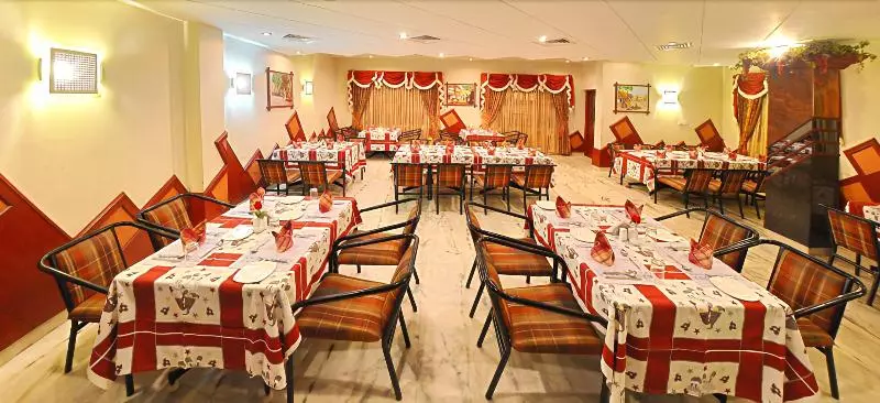 Hotelli Gnanam