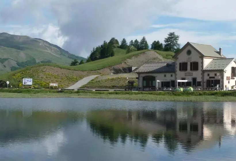 هتل Hôtel, Le Refuge Napoléon