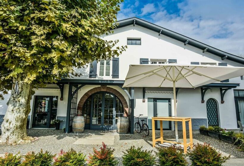 ホテル Logis Hôtels Gnàc é Pause