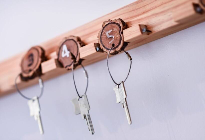 ホテル Logis Hôtels Gnàc é Pause