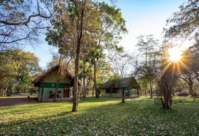 هتل Maramba River Lodge